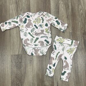 Kate Quinn 0–3M Bamboo Two-Piece Set | Pink Jungle Leopard | Bodysuit & Pants